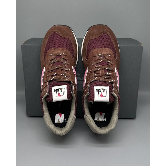 New Balance 574 U574GR2 Brown‎ Suede Lace Up Shoes Men\'s Sz 10 Women\'s Sz 11.5